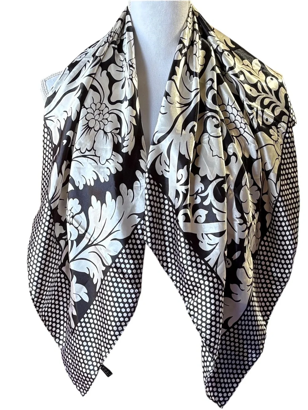 MOSI Satin Like Scarf Black & Cream Floral Damask‎ Print